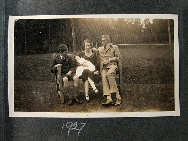 peg192721.jpg