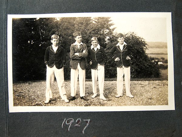peg192737.jpg