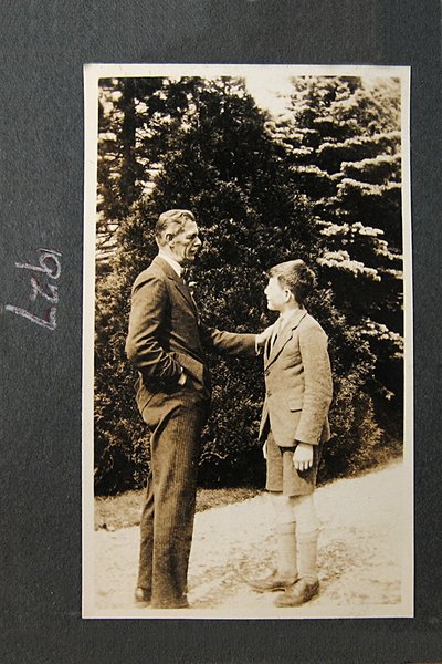 peg192739.jpg