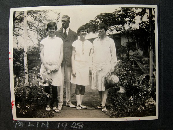 peg192752.jpg