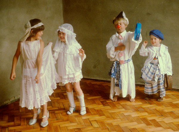 jmht_dressingup_a.jpg